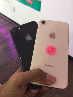 iPhone 8 64GB Factory Unlocked Excellent Condition With Free Charger
