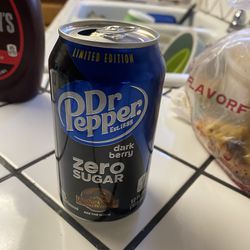 Dr Pepper  Dark Berry  Zero Sugar Limited Edition 