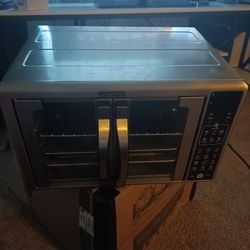 Microwave And Air Fryer 