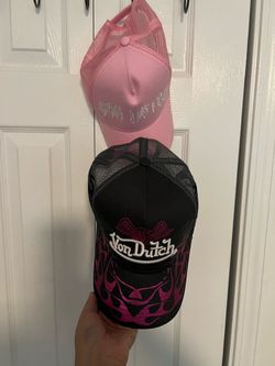 2 von dutch hats