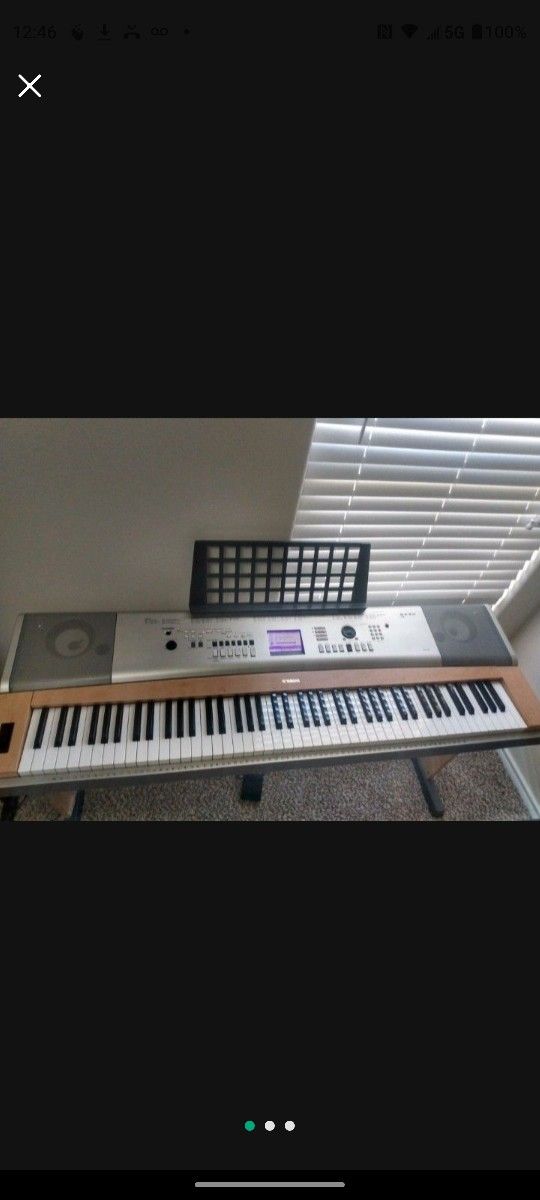 Yamaha YPG-635 Keyboard