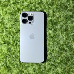 iPhone 16 Pro Max | 256GB | Natural Titanium | Factory Unlocked