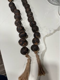 Stone Garland