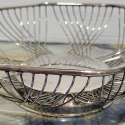 heavy silver plated fruit fruit basket