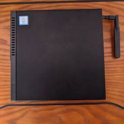 Lenovo ThinkCentre M700 Business-Class Desktop (Wi-Fi)