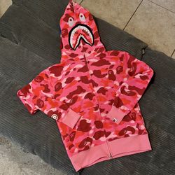 Pink Camo Full-Zip Hoodie (Size Small)