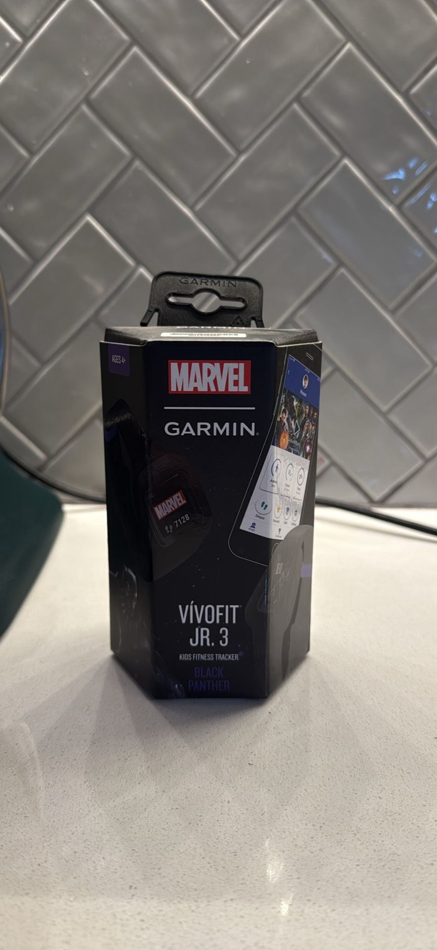 New Garmin VIVOFIT JR. Marvel
