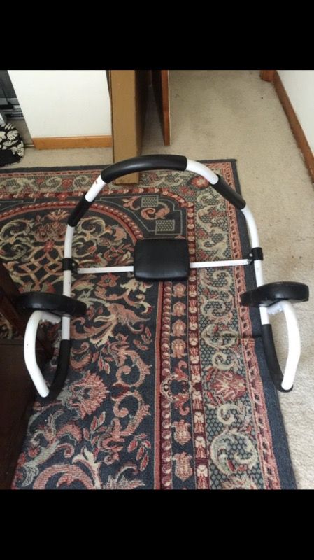 Abdominal Exercise Equipment . Abdominal cruncher