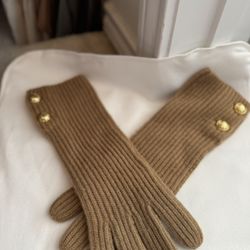 Michael Kors Cashmere Knit Gloves – Camel Brown with Gold MK Buttons 