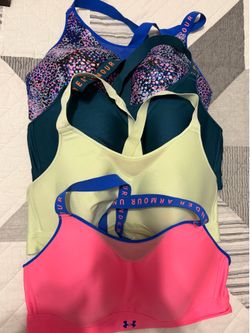 Under Armour Sports Bras – Size XL (Set of 4)