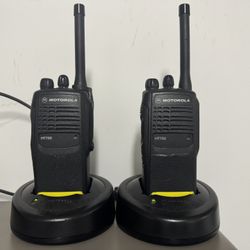 Motorola HT750 UHF Radios Walkie Talkies