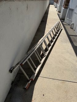 Aluminum Extension Ladder