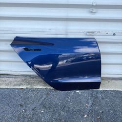 Tesla Model 3 Rear Door She’ll 24-26 Oem