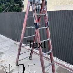 Excellent Condition Heavy Duty, Fiberglass Ladder