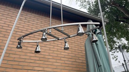 Light fixtures Crome w.6lights Asking $29 or best