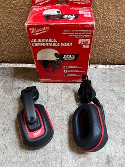 Milwaukee BOLT Earmuffs with Noise Reduction Rating of 24 dB