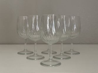 Set Of 6 Vintage Wineglasses 