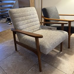 Article Armchair