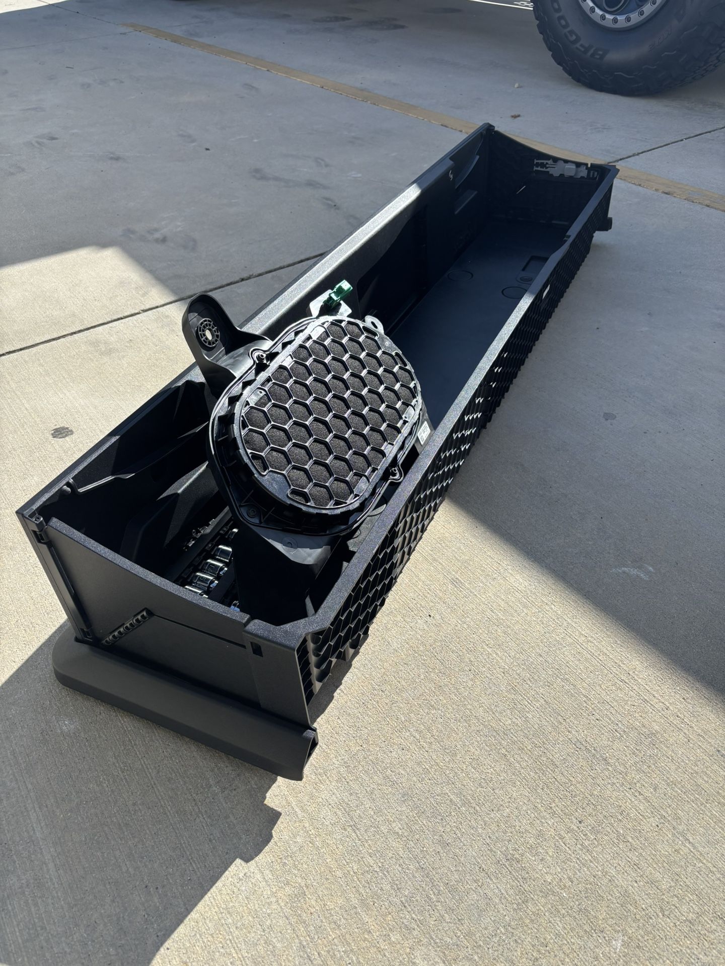 F-150 Raptor Under seat Cargo Box And Speaker