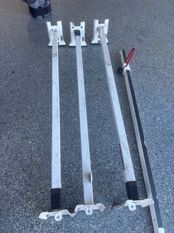 Roof ladder rack