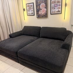 Black 2-Piece Double Chaise Lounge Couch – Like New