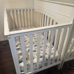 White Baby Crib