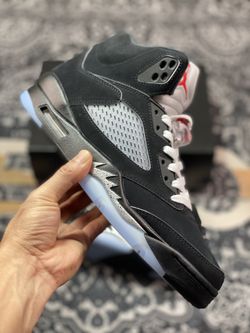 Air Jordan 5 Retro  Black Metallic Reimagined