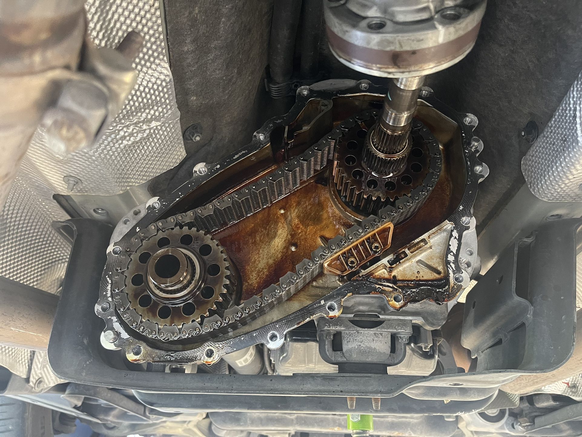 GL450 GL550 ML350 ML500 Transfer Case Chain Mercedes 4matic for Sale in