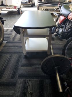 Peir 1 table
