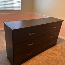 6 Drawer Dresser With Mirror - Black