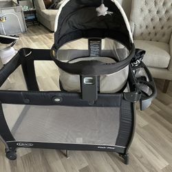 Graco Play N Play (with bassinet And Changing Table)