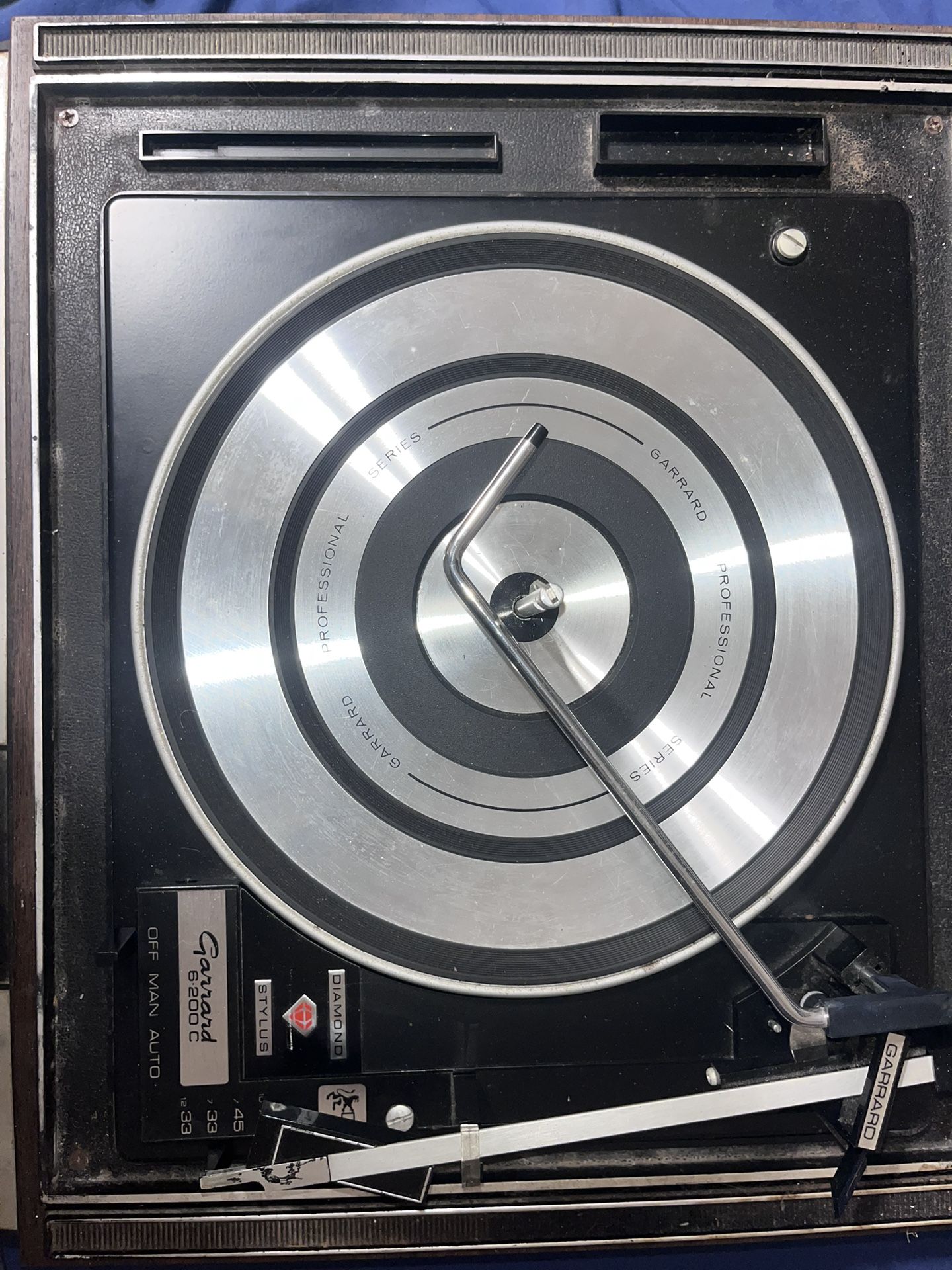vintage Morse Electrophonic AM/FM Multiplex Stereo Receiver with an integrated 8-track tape player and turntable