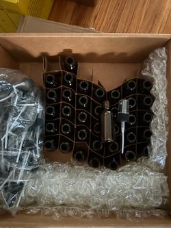 New - 37 Amber Glass Spray Bottles - 1 oz