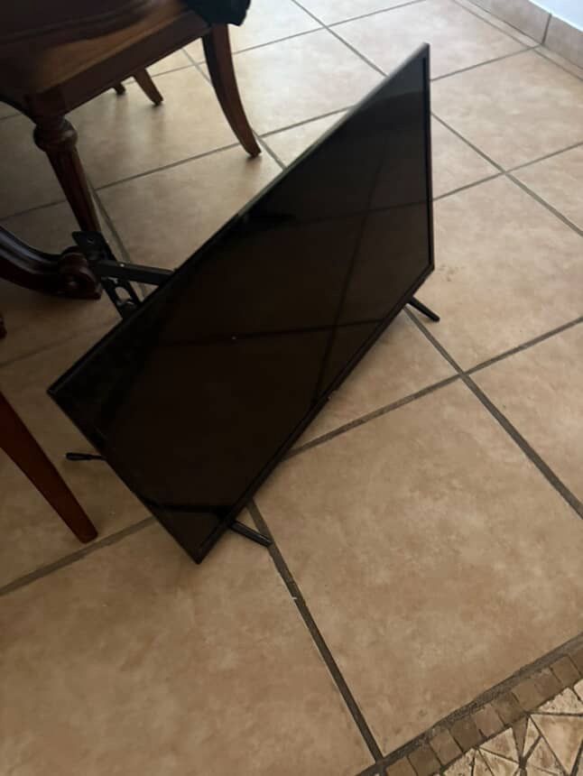 TCL Tv 