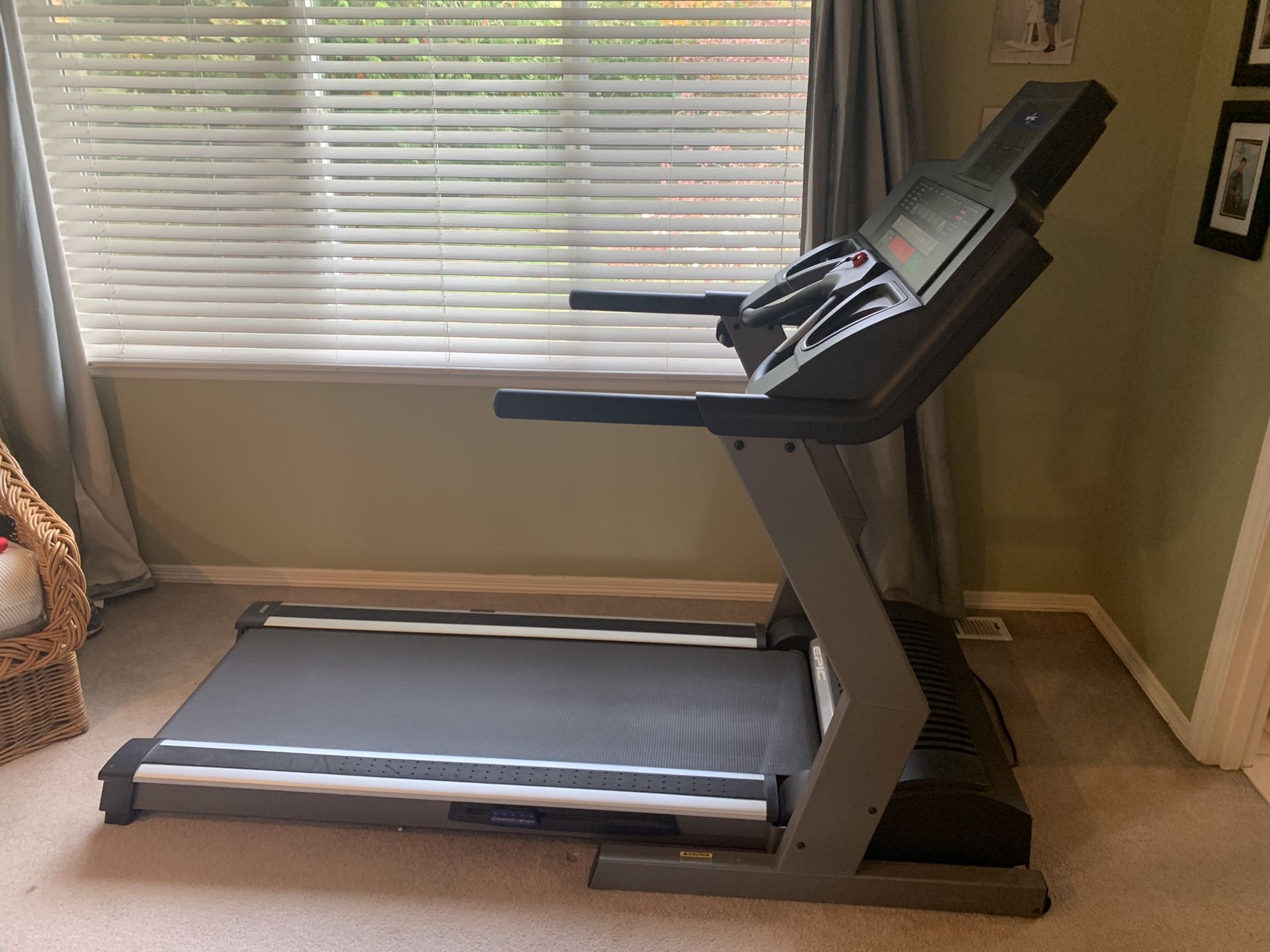 Treadmill Epic T60