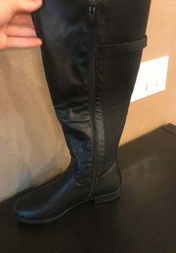 Brand new boots size 8 1/2women’s