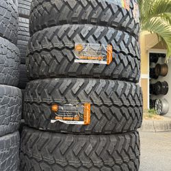 Set Cosmo LT 35x12.50 R22