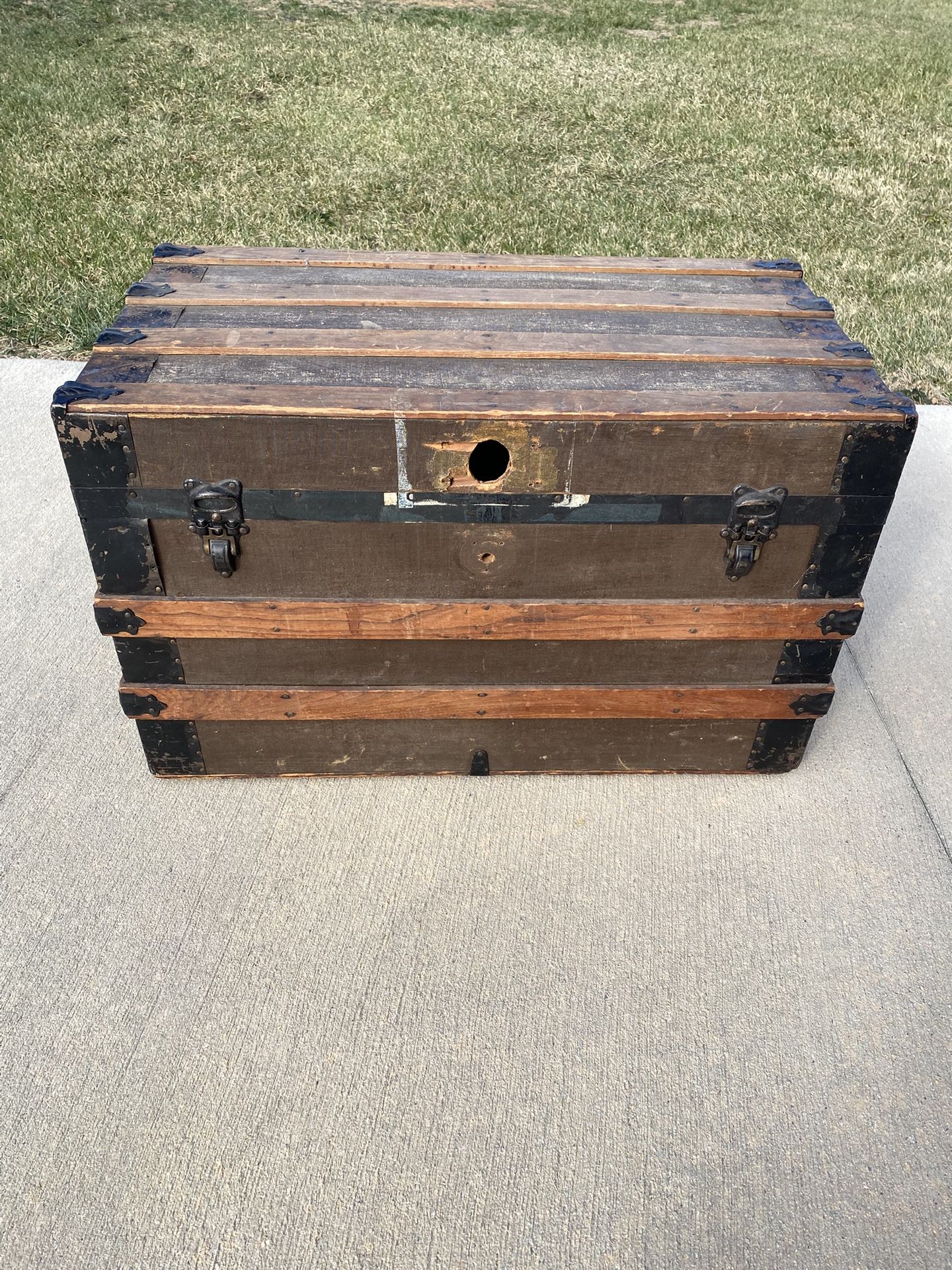 Vintage Storage Chest