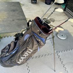 Golf Set In Maxfli Standing Bag
