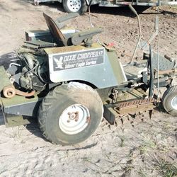 Dixie Chopper LT2200 Silver Eagle- 34" Deck - Needs Small Fix - Zero Turn Lawn Mower