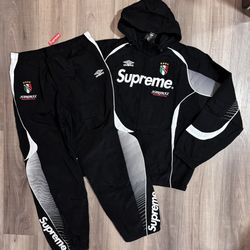 SUPREME SUIT  S/M/L/XL