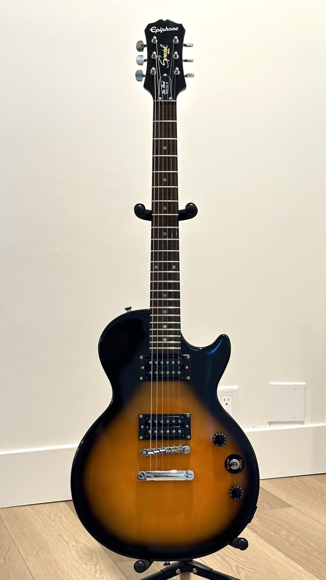 **MINT** Epiphone Les Paul Special 2 Electric Guitar **MINT**