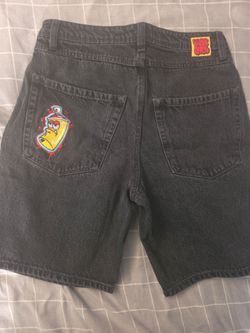 Short de marca semi nuevo, talla 28 unisex.
