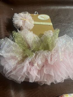 Baby girl items- sell as bulk or will consider selling individually by size