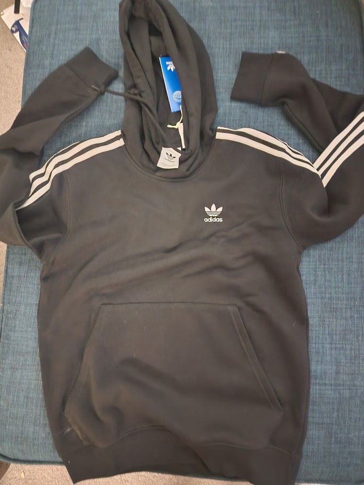 Adidas Sweater