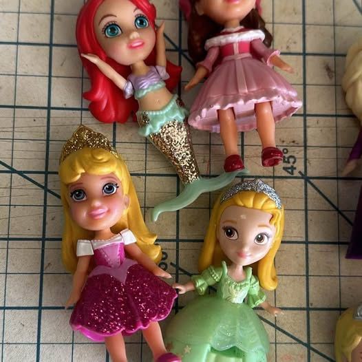Disney Princess Poseable Mini Doll Bundle, 4 Pcs. 206