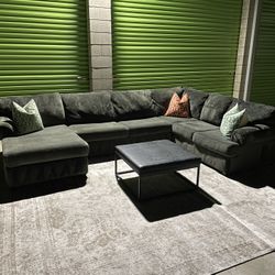 *Free Delivery* Gray Ashley Sectional Couch Sofa 