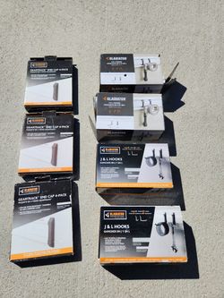 tool organizer
box(hooks): 7x4.5", 4 set
box(end caps): 5.5x6.5", 3 set
unused
all for $20