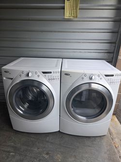 Whirlpool electric washer and dryer running great
