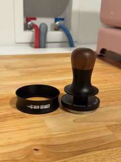 58.35mm Wood Tamper + Portafilter Ring